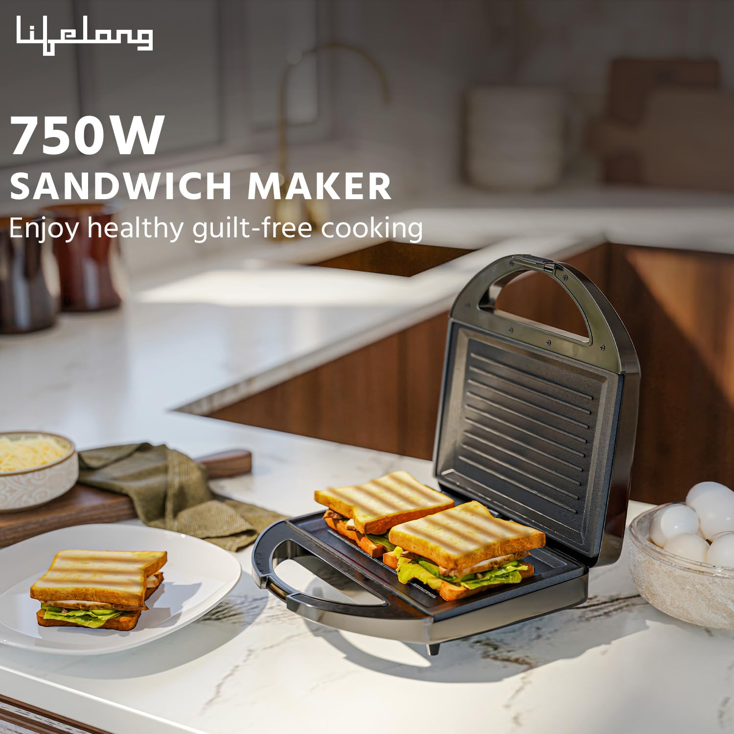 Lifelong LLSM120G Sandwich Griller, Classic Pro 750 W Sandwich Maker with 4 Slice Non-Stick Fixed Plates for Sandwiches at Home with 1 Year Warranty (Black)