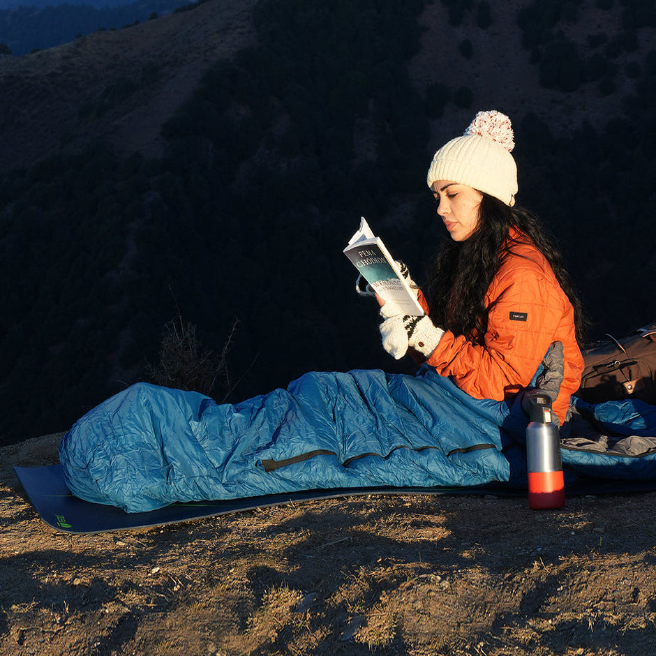 Lifelong +10Ã‚Â°C, Lab tested Mummy Shape Sleeping Bag Adult for Camping, Hiking, Indoor & Outdoor, Warm Sleeping Bag