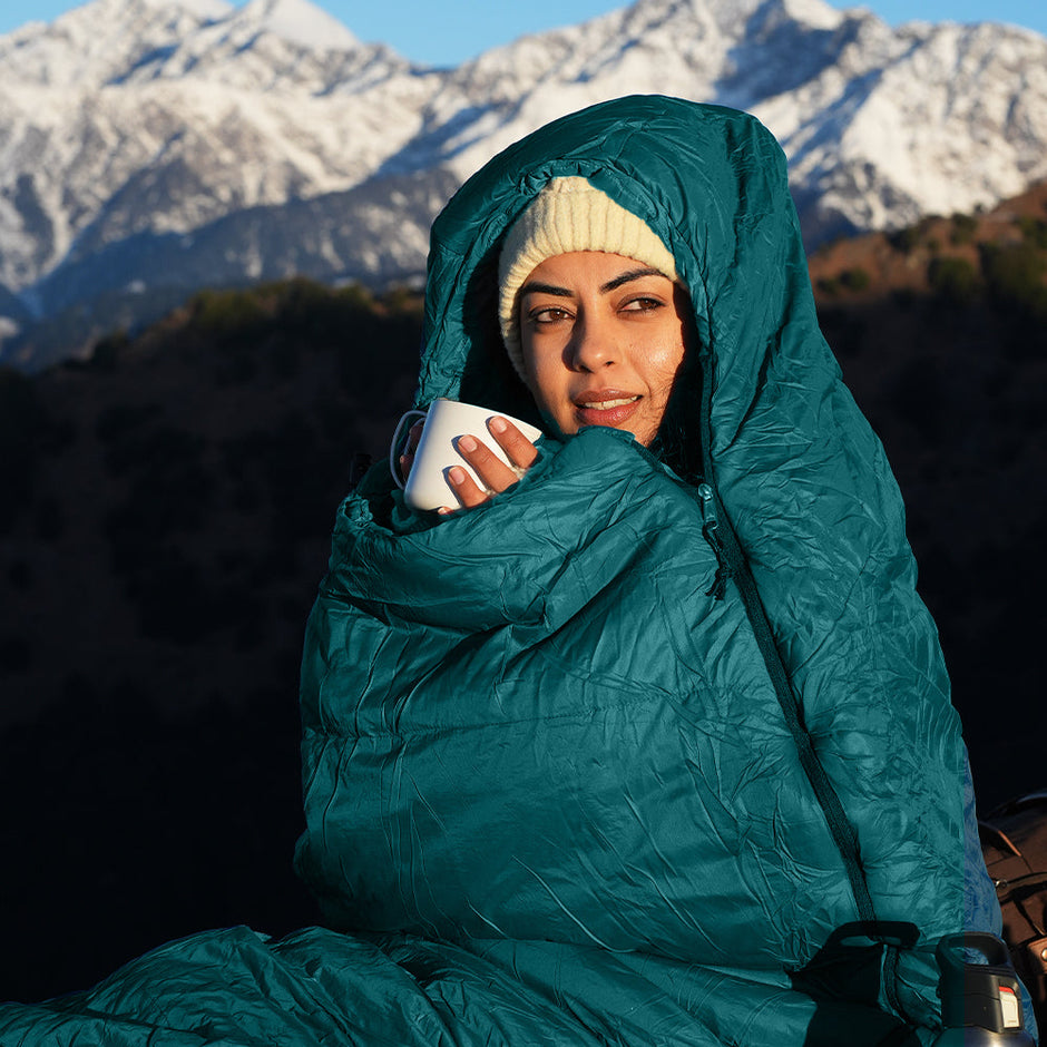 Lifelong +10Ã‚Â°C, Lab tested Mummy Shape Sleeping Bag Adult for Camping, Hiking, Indoor & Outdoor, Warm Sleeping Bag