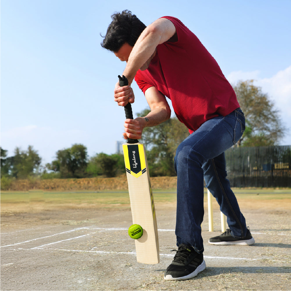 Adult Scoop bat | Standard Size Cricket Bat | Lightweight Poplar Wood | Soft & Medium Tennis Ball Play