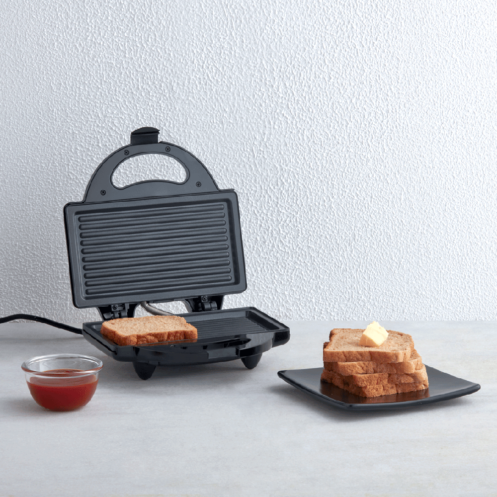 750 Watt 4 Slice Grill Sandwich Maker