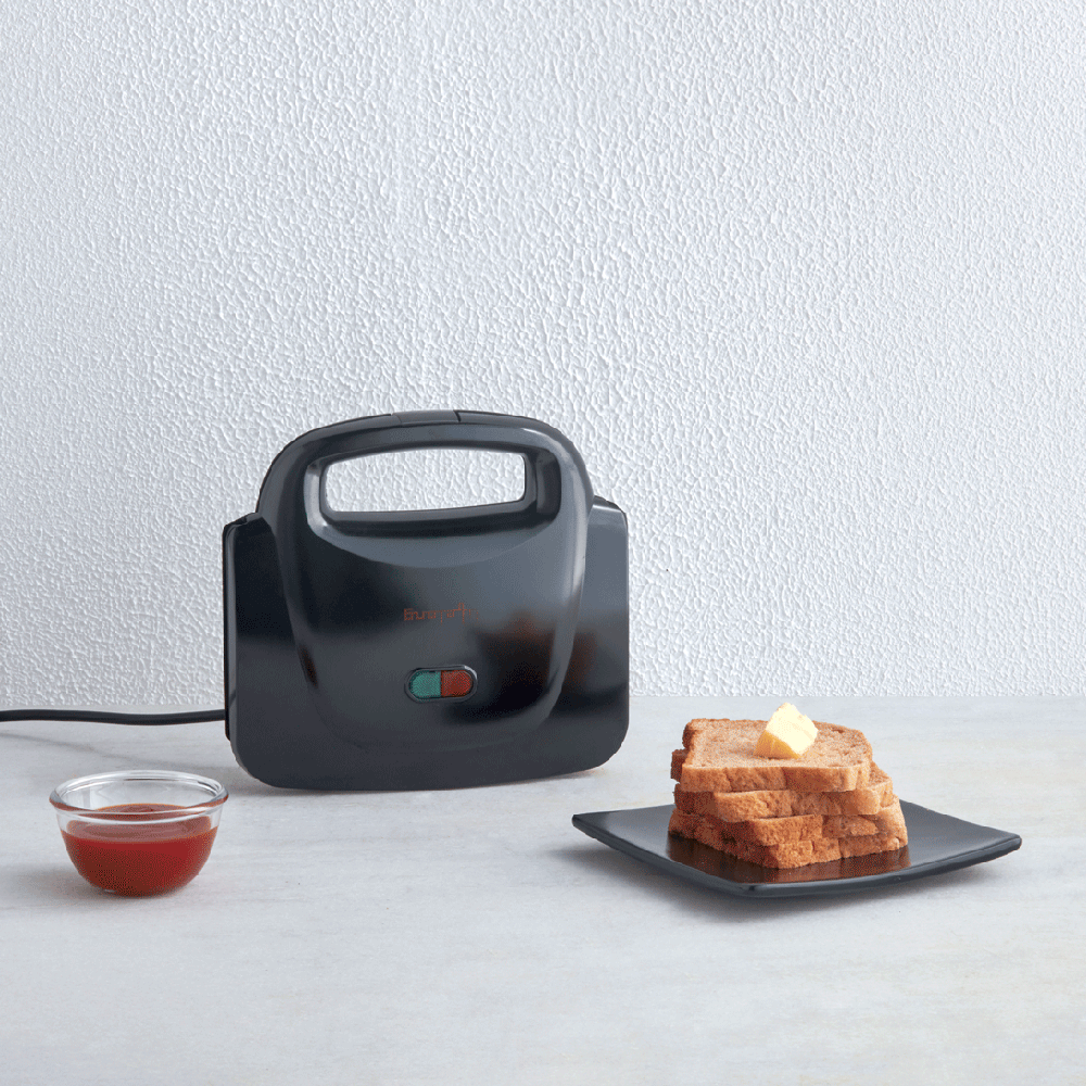 750 Watt 4 Slice Sandwich Maker